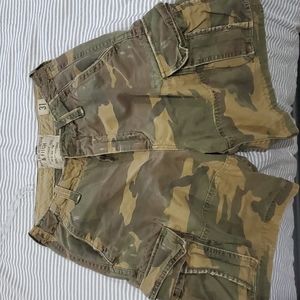 Mens Size 31 Abercrombie and Fitch Cargo Shorts